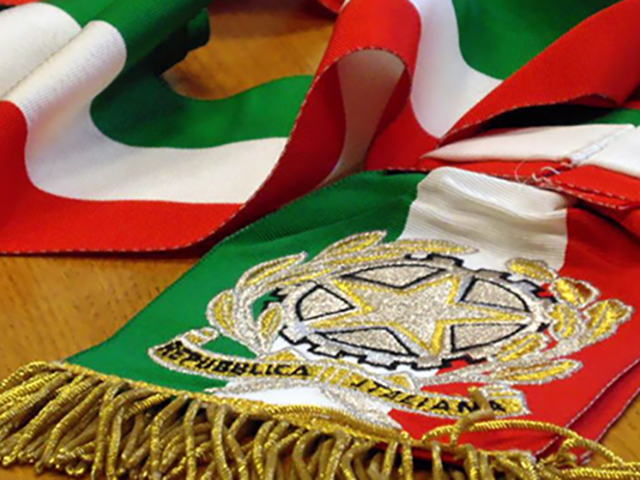 Orari di apertura al pubblico per sottoscrivere le candidature e le liste dei candidati
